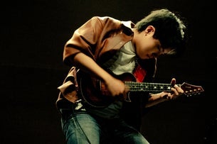 Feng E