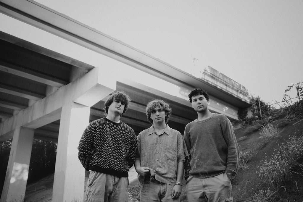 EDGEHILL - The Moving Out Tour