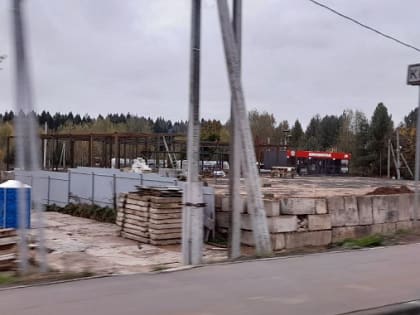 Новые вызовы для деревни: строительство автосервиса и магазина в Крючково