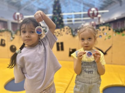 Сотрудники Госавтоинспекции по Наро-Фоминскому городскому округу провели акцию «Засветись! Стань заметней на дороге»