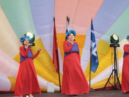 Празднование Дня села в Новоселках