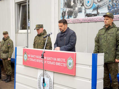 Николай Пархоменко наградил военнослужащих Рузского округа