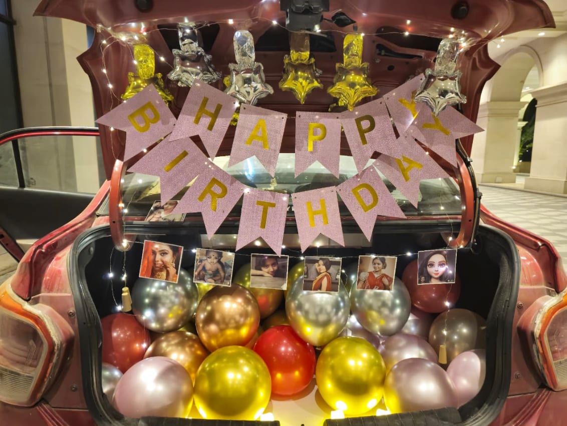 Birthday Car Decor 4