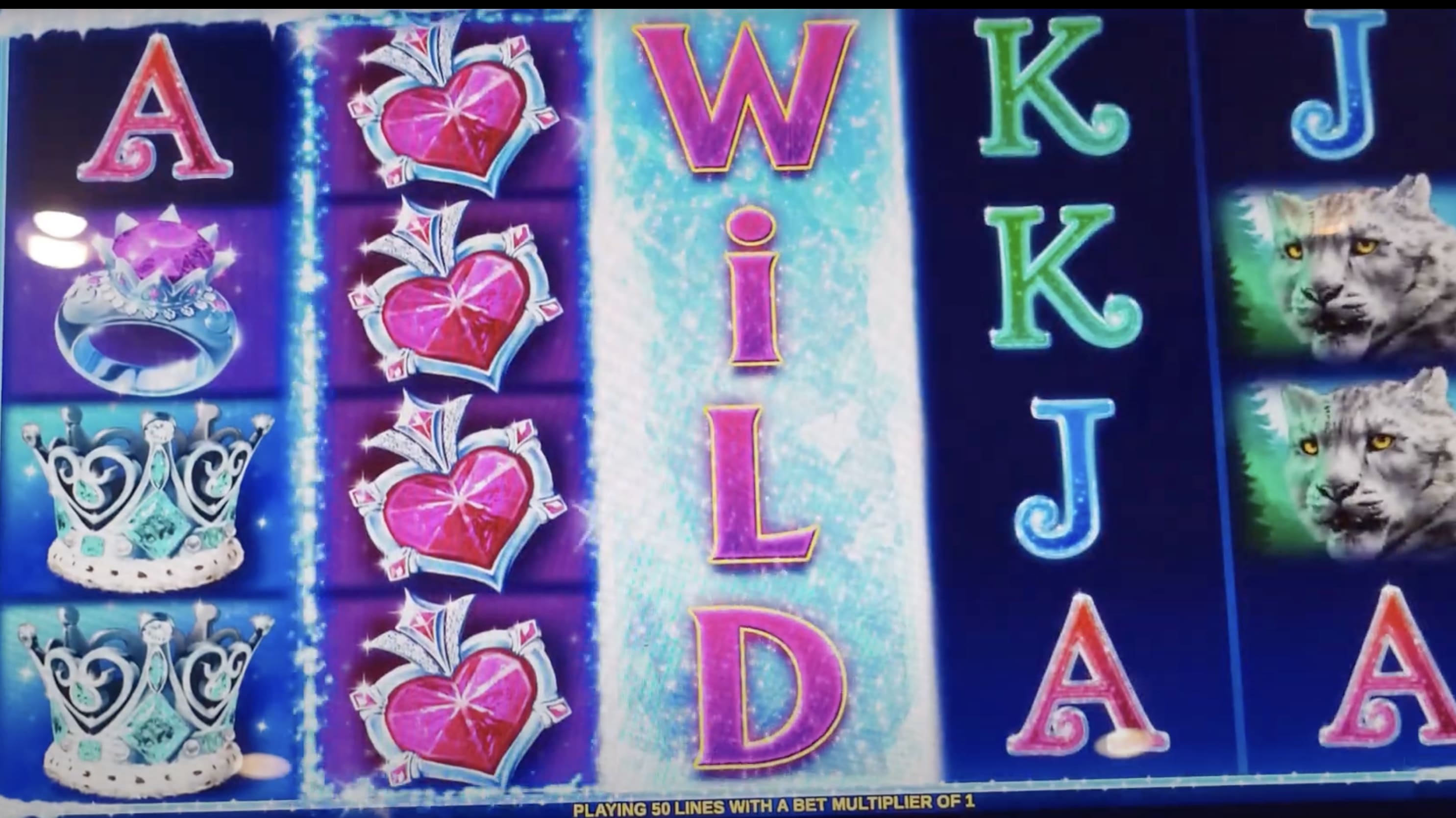 Icy Wilds Deluxe slot machine