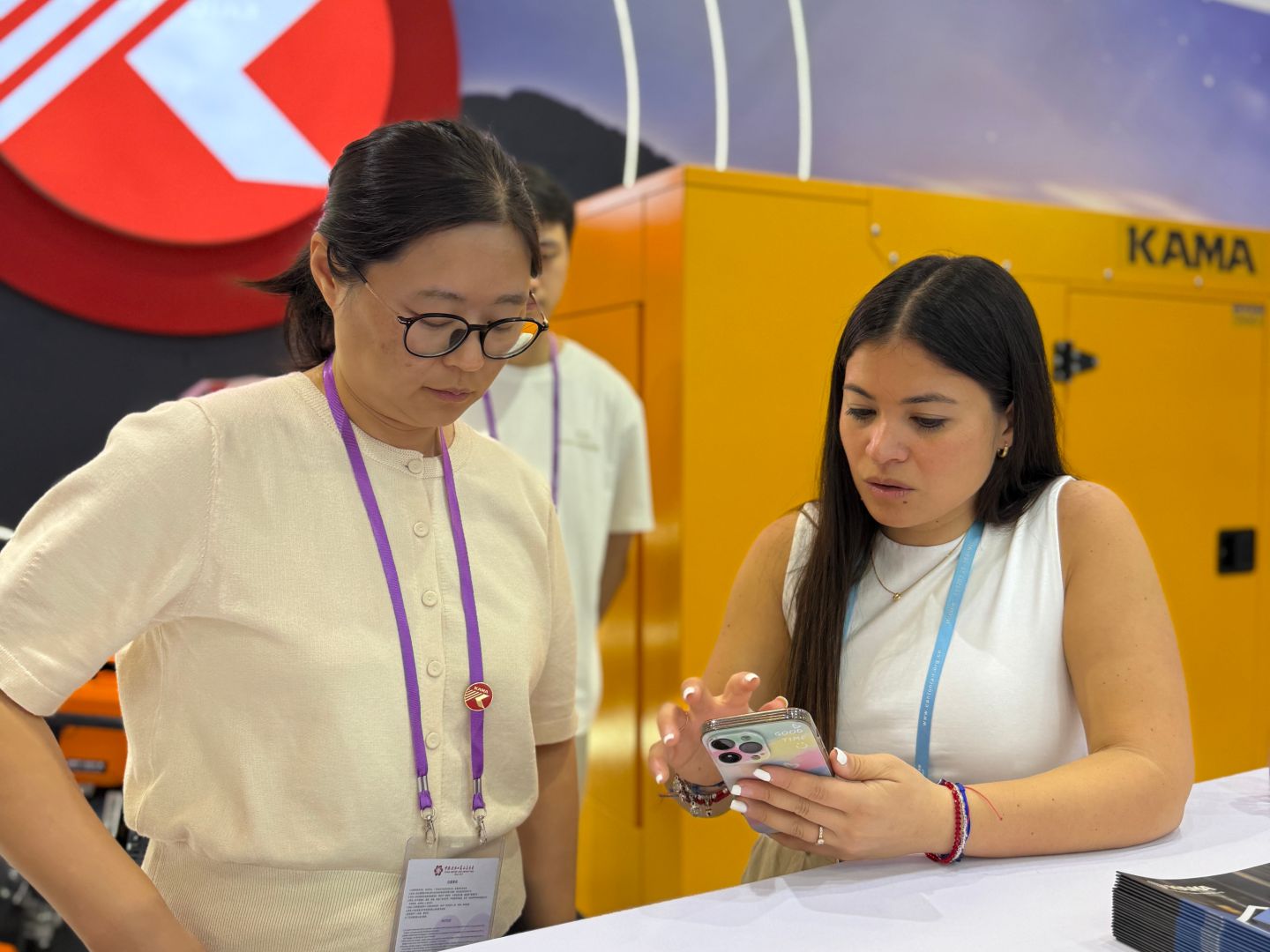 Recorrida por la Feria de Cantón 4