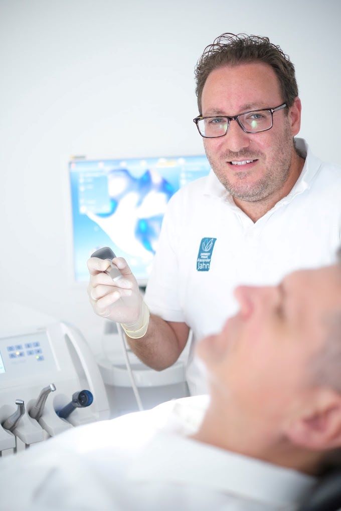 Zahnärzte Jahn und Kollegen-Dreieich - Dr. Jahn