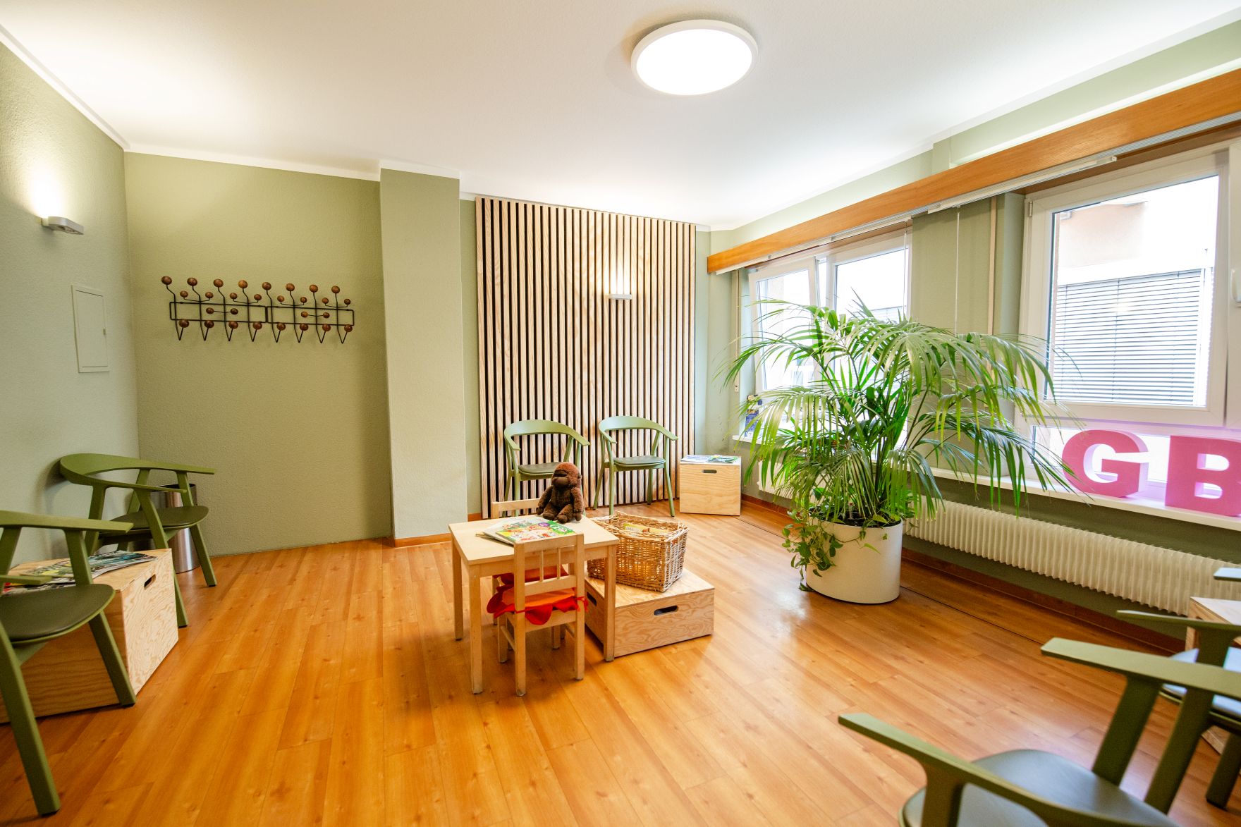 Zahnärzte in Pforzheim - WKF 130 - Wartezimmer