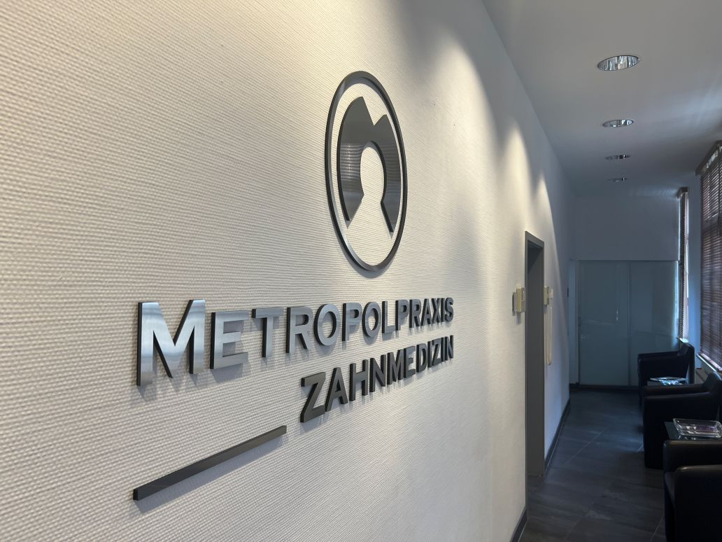 Zahnarzt N&uuml;rnberg Innenstadt - Metropolpraxis f&uuml;r Zahnmedizin MVZ GmbH - Logo