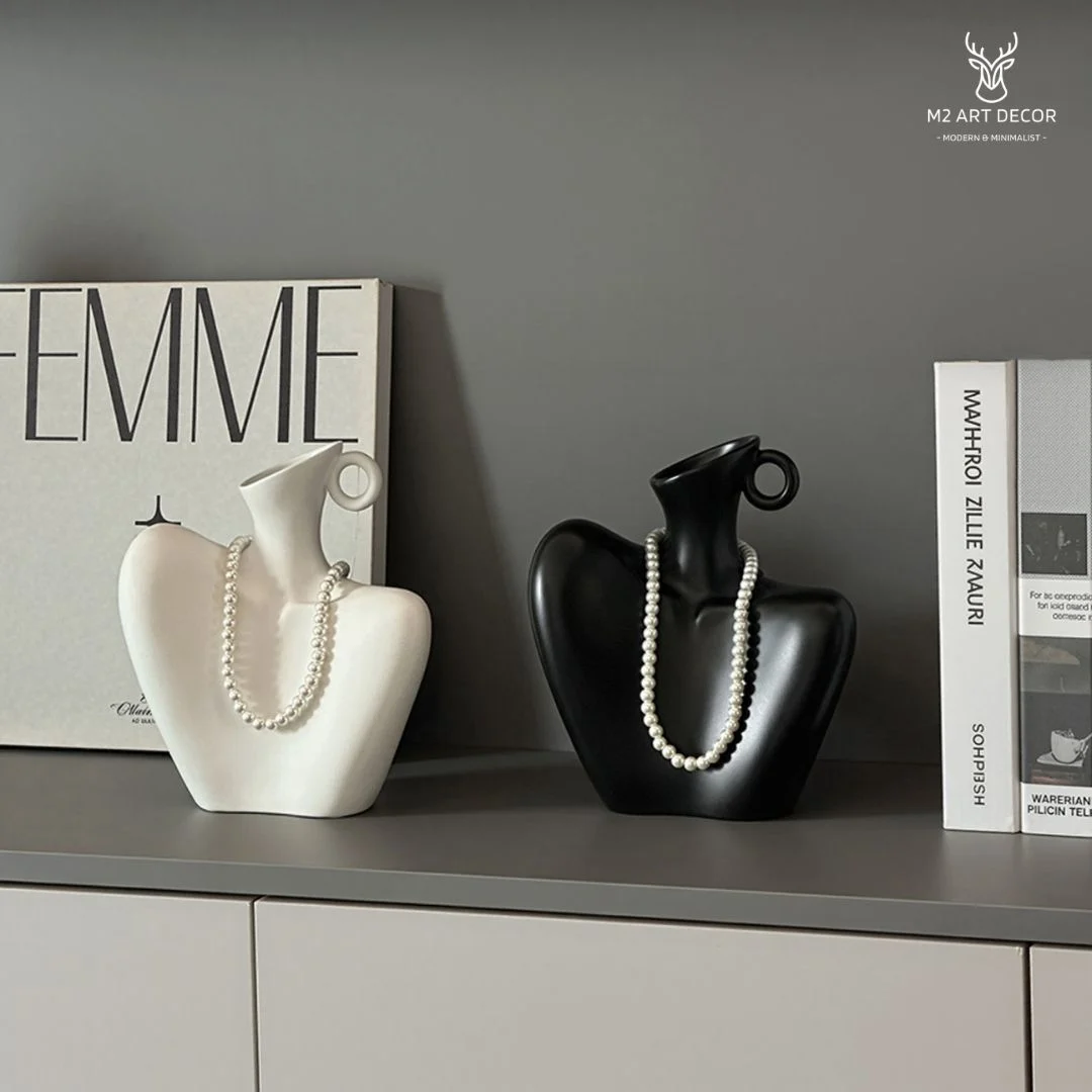 Hình ảnh phụ của sản phẩm Lọ trang trí hiện đại kèm ngọc trai - M2 Art Decor