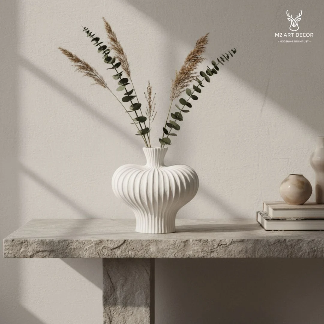 Hình ảnh phụ của sản phẩm Lọ hình cầu trắng tinh khôi - M2 Art Decor