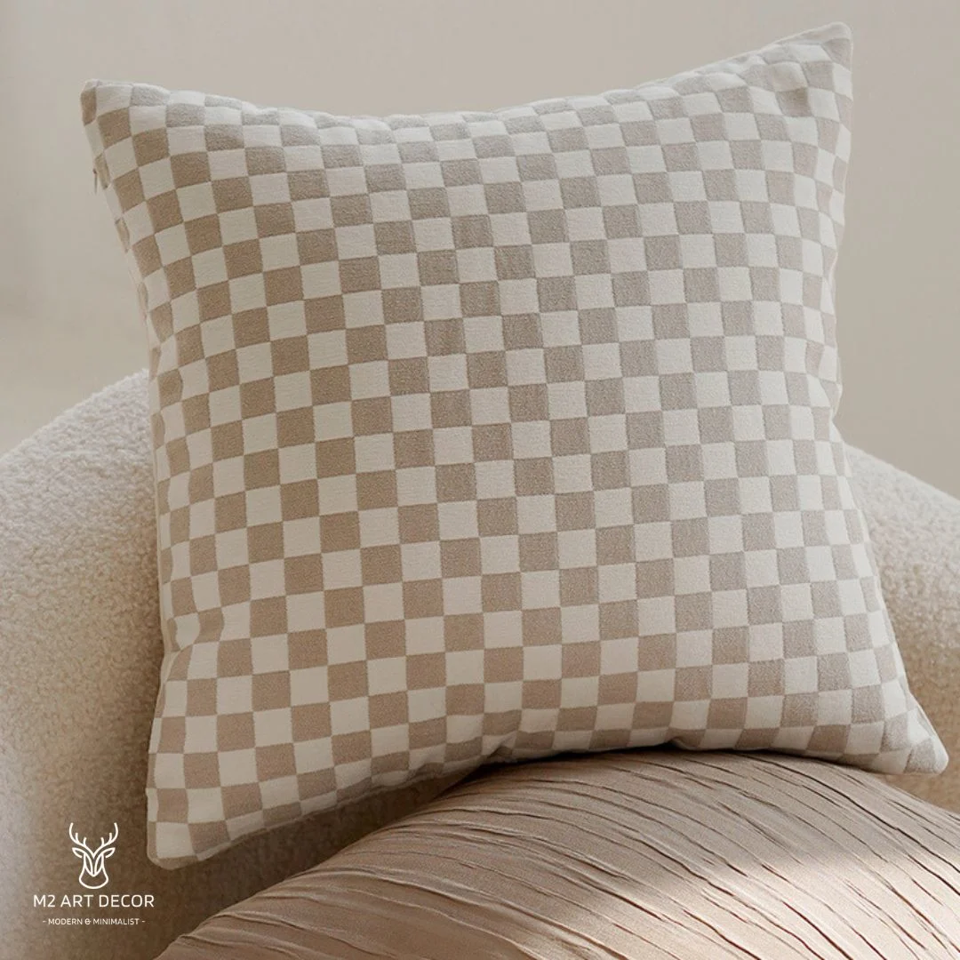 Hình ảnh chính của sản phẩm Vỏ gối caro ghi trắng nhẹ nhàng - M2 Art Decor