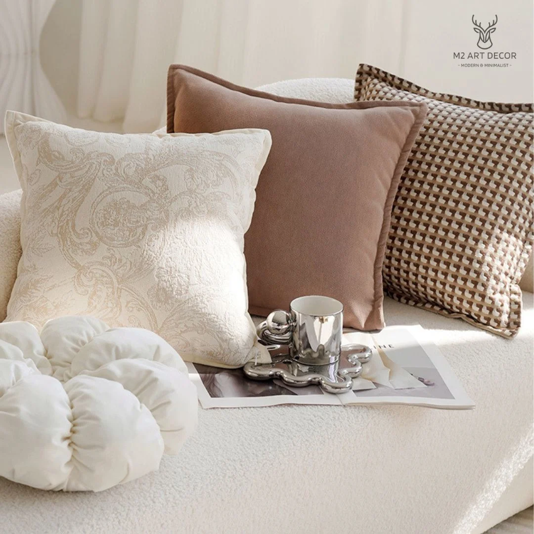 Hình ảnh phụ của sản phẩm Vỏ gối tone nâu thanh lịch - M2 Art Decor