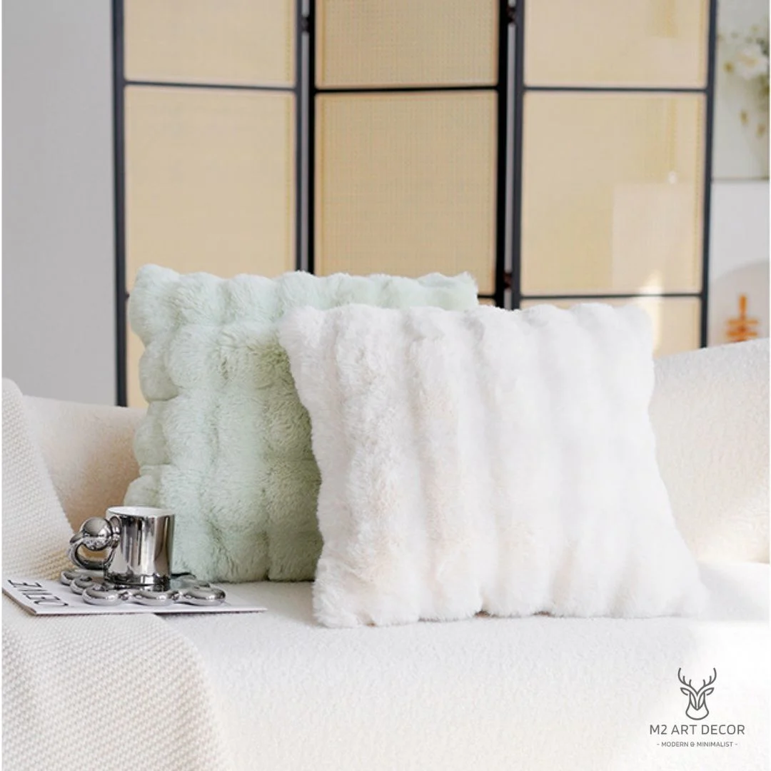 Hình ảnh phụ của sản phẩm Vỏ gối lông mềm mại (xanh lá) - M2 Art Decor
