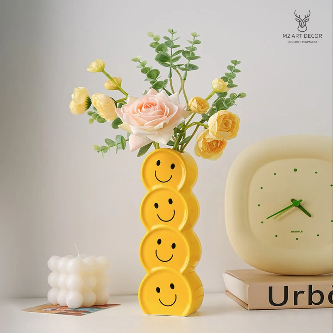 Hình ảnh chính của sản phẩm Lọ hoa vui vẻ - M2 Art Decor