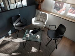 Офисная мебель: как выбрать кресло, стол и шкаф для комфортной работы