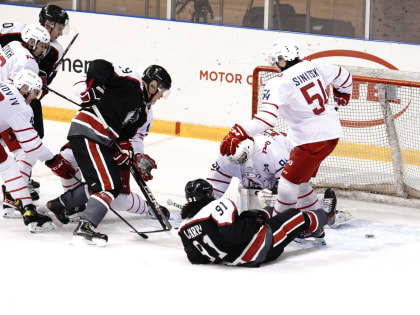 Молодёжный хоккейный клуб «Тюменский Легион» подрался с гостями из Ярославля  второй раз подряд проиграла по буллитам