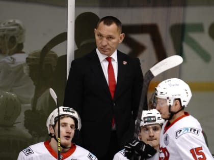 Главный тренер хоккейного клуба «Молот» Сергей Бердников: «Не смогли забить, играя даже «шесть на четыре»