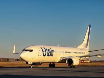 Летевший из Сургута в Тюмень самолет вернулся в аэропорт из-за неисправности шасси