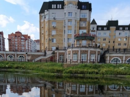 Доход с платных парковок,  труп в деревне,  праздничное оформление ко Дню города и всплеск ДТП