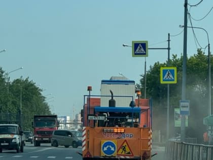 В жару тюменские улицы принимают душ