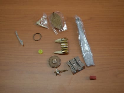 Чаще всего дети глотают батарейки, пуговицы, игрушки
