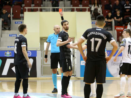 Завершение регулярного чемпионата России для мини-футбольного клуба «Тюмень»: красная карточка Антошкину – красная карточка плей-офф?