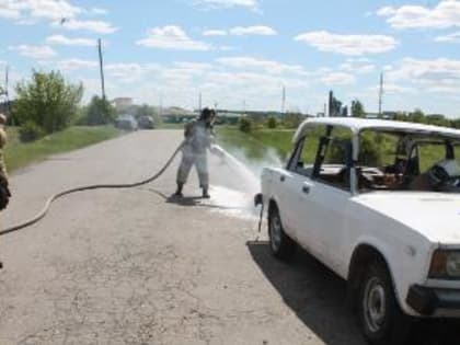 Пожарно-спасательные подразделения, экипажи ГИБДД и бригады скорой медицинской помощи провели совместные учения