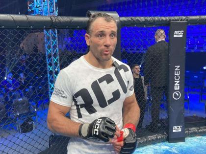 Тюменские бойцы одержали победы на турнире смешанных единоборств