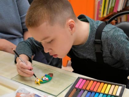 В Ишиме состоялось очередное занятие проекта «Глина помогает говорить»