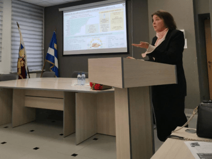 Руководителям тюменских школ рассказали о сохранении общественного здоровья в рамках стратегии «Санпросвет»