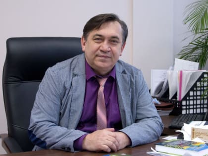 «Люди, посвятившие себя университету»: профессору Юрию Земенкову – 65