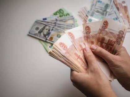 Средняя зарплата врачей в Тюменской области превысила 113 тысяч рублей