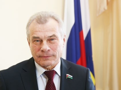 Сладковцы могут задать вопросы депутату Владимиру Ульянову