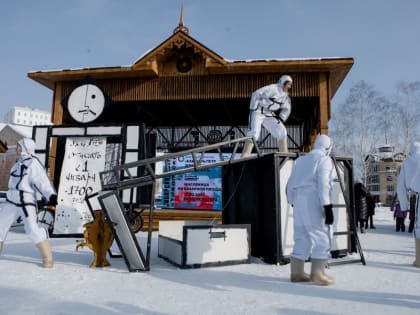 «Сибирские сезоны» открылись спектаклем на Базарной площади