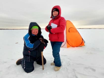 Тюменский рыбак Павел Сорокин завоевал первое место на фестивале "Гонка за лидером"