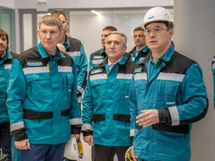 Решетникову в Тобольске показали "ЗапСибНефтехим" и отель