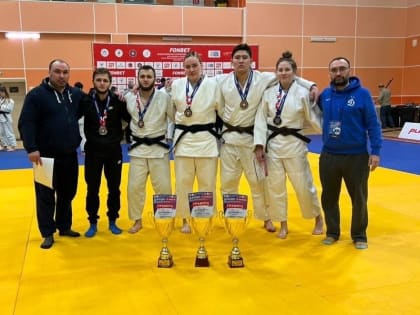 Пять медалей привезли тюменские дзюдоисты со всероссийских соревнованиях в Красноярске