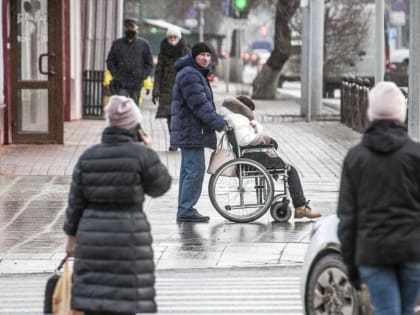 Жители Тюменской области с ОВЗ работают в сферах IT, образования и торговли