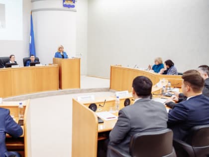 Городские депутаты контролируют создание новых мест в детских садах Тюмени