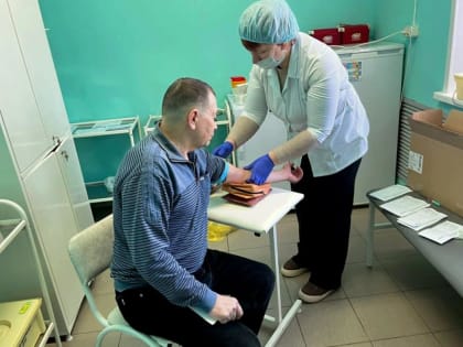 65 мужчин осмотрела выездная бригада медиков в Омутинском районе