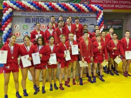 Пятеро тюменских борцов стали призерами первенства УФО по самбо