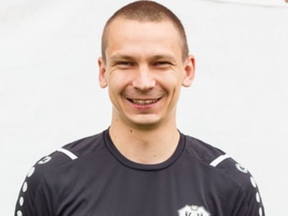 Полузащитник футбольного клуба «Тюмень» Павел Шадрин: «Во вторую лигу пошёл бы либо в «Зенит-Ижевск», либо к Меньщикову»