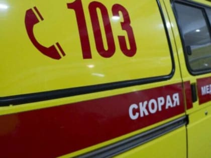 В Тобольске после купания в бассейне на базе отдыха 15 детей попали в больницу