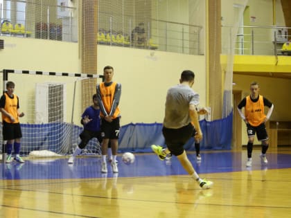 Трансляции матчей Высшей лиги