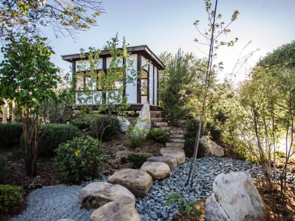 До встречи в цветочном саду!