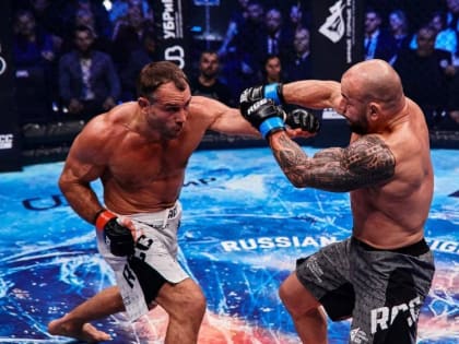 Тюменский боец Алексей Кунченко одержал победу над Глейсоном Тибау на турнире RCC 14