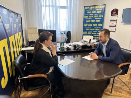 Депутаты ЛДПР встретились с жителями Тюмени