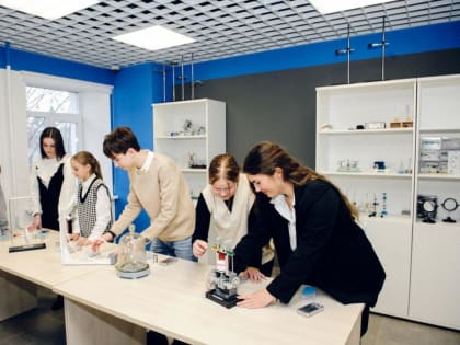 Для 45 школьников из ДНР в Тюмени проведут индустриальные каникулы