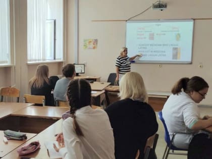 Школьники из четырех регионов УФО будут учиться в Тюменском медуниверситете