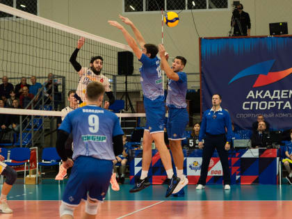 Волейболисты «Тюмени» во второй раз одолели соперников из Ижевска